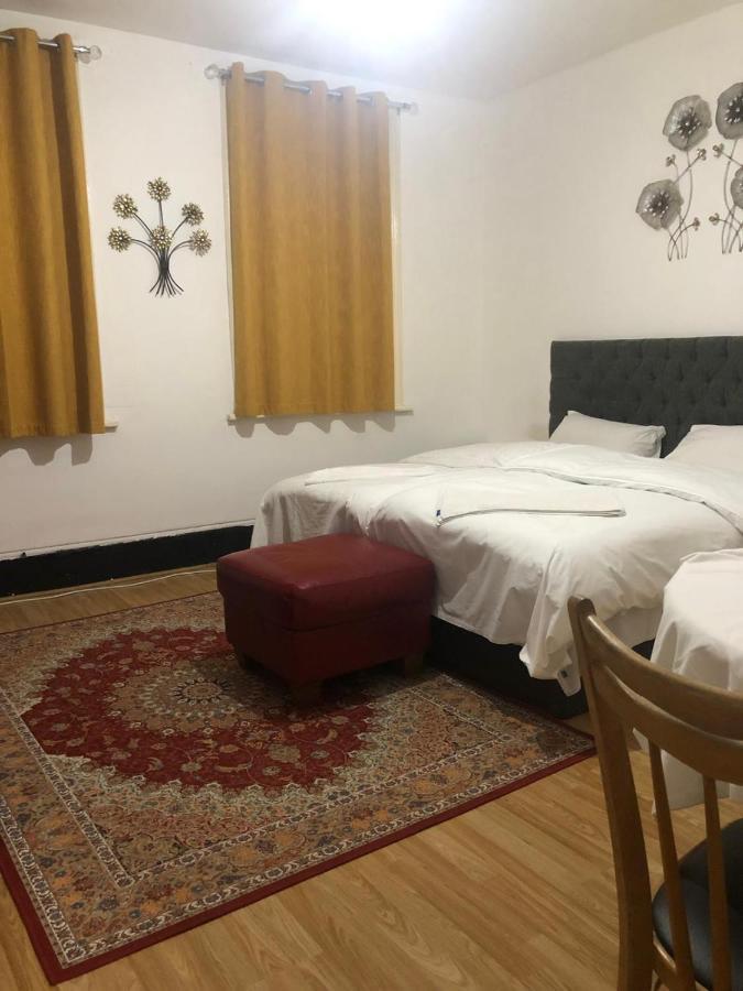 Oyo 94 Bricklane Studio Flats Hotel Londen Buitenkant foto